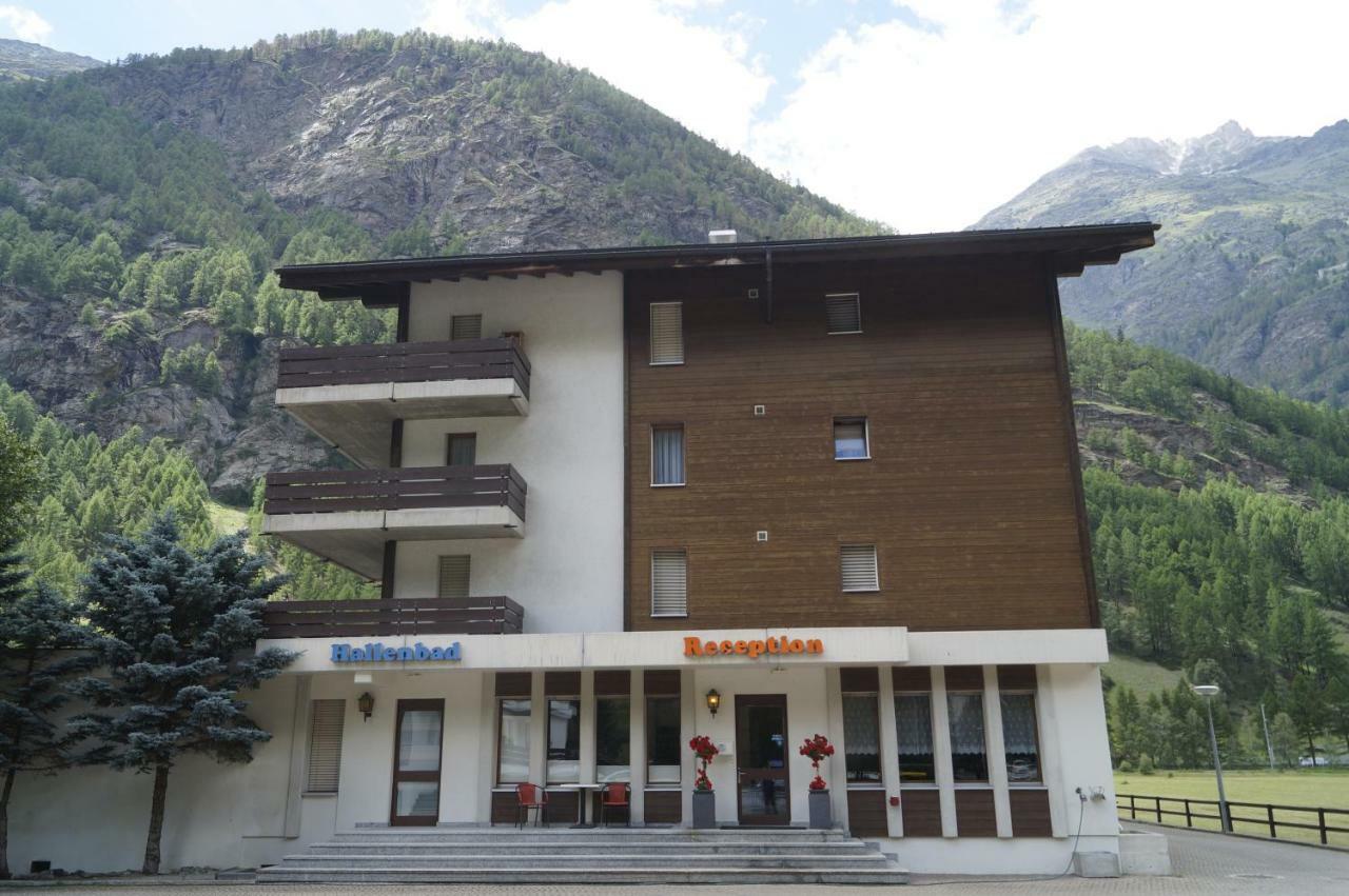 Monte Rosa D 412 Aparthotel Täsch Eksteriør bilde