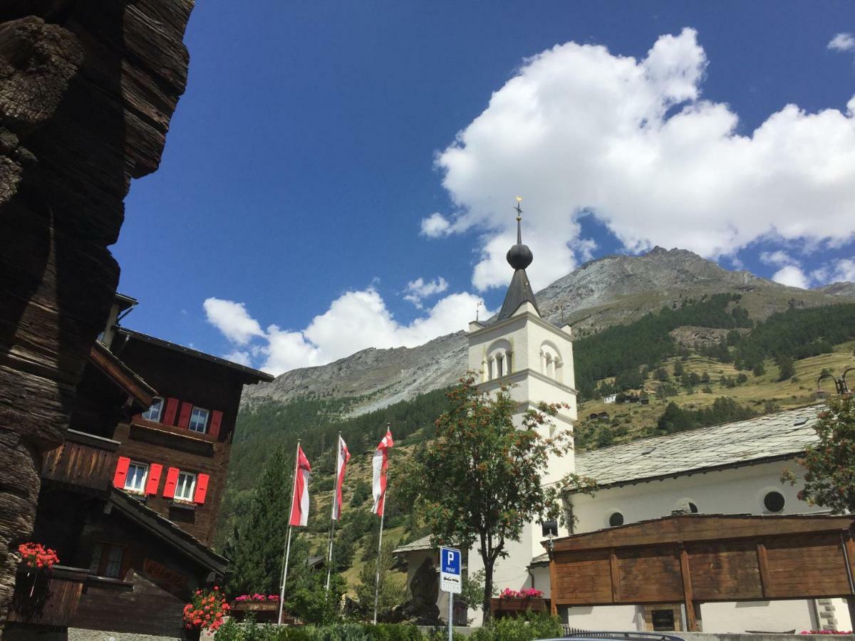 Monte Rosa D 412 Aparthotel Täsch Eksteriør bilde